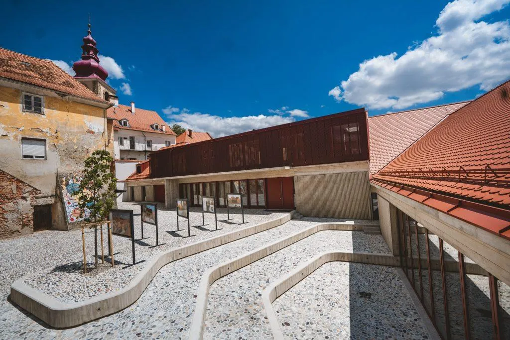 Inkluzivno funkcionalno žongliranje v Stari steklarski